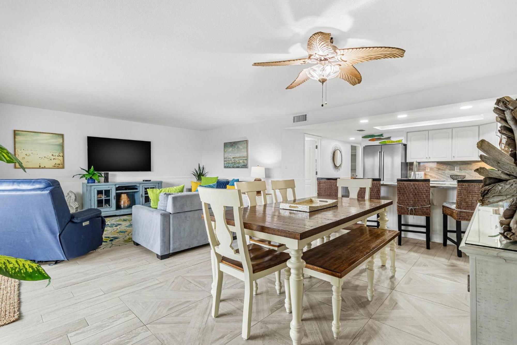 Beach Oasis - No Storm Damage & Guest Ready! Come Enjoy The Heated Pool & Relax At The Beach! Clearwater Beach Exteriér fotografie
